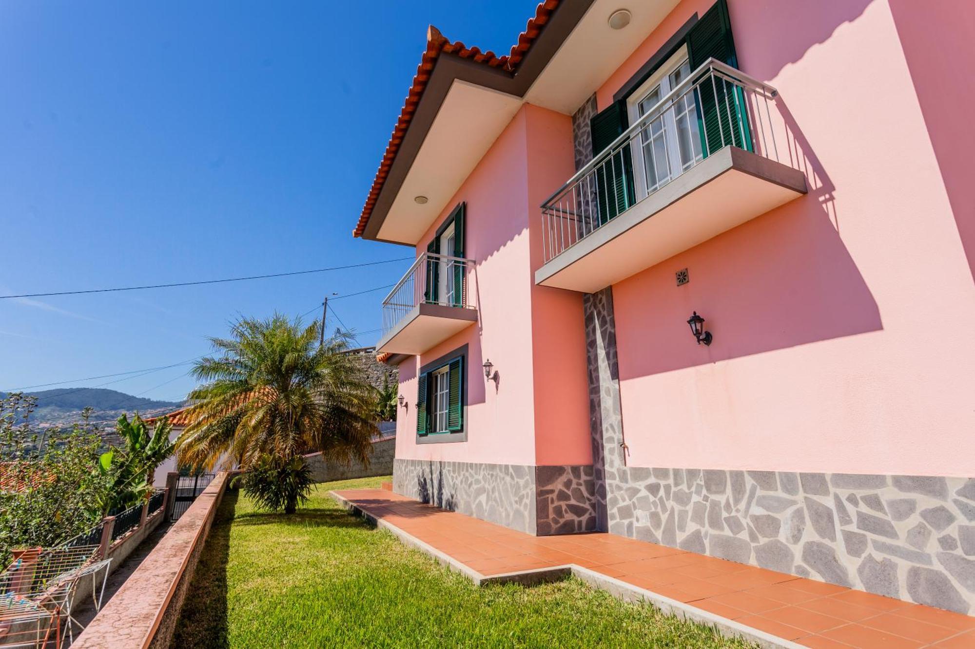 Tranquil Oasis: 3 Bedroom Sea View Villa With Lush Yard Funchal  Exteriör bild